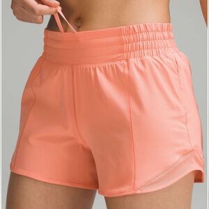 Lululemon Hotty Hot High-Rise Lined Short 4"